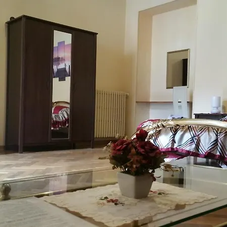 Pensión Guerrero Jr Tra Storia E Cultura Trieste